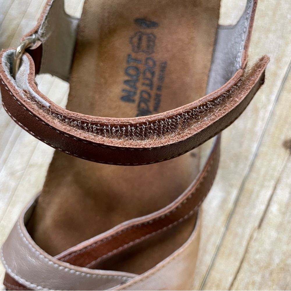 Noat Sophia Leather Strappy Wedge Sandal - Picture 9 of 10